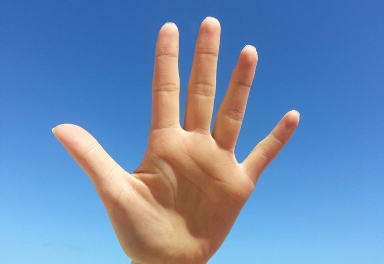 Сонник — Пальцы толкование Палец