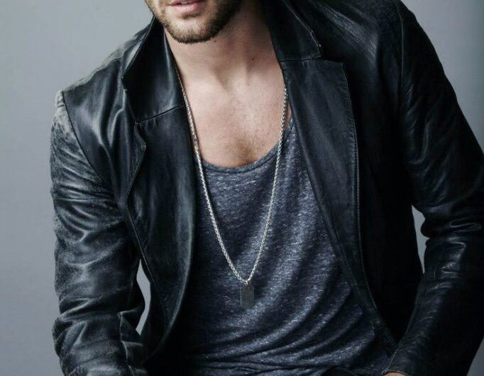 Отчество Русланович: сочетание