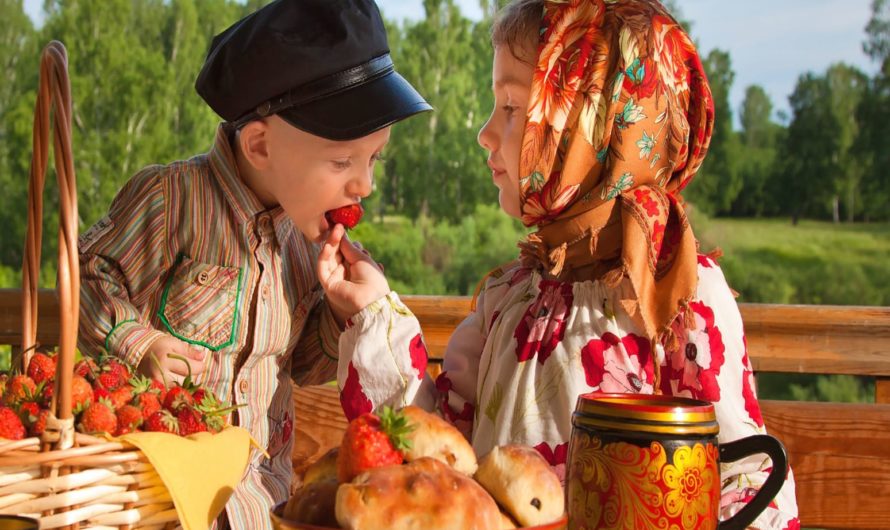 Сонник: Угощать