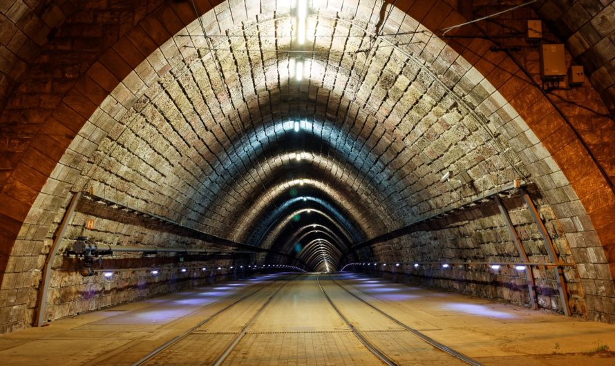 Сонник: Туннель