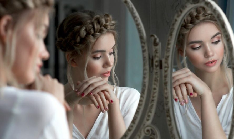 Гадание на зеркале на любовь